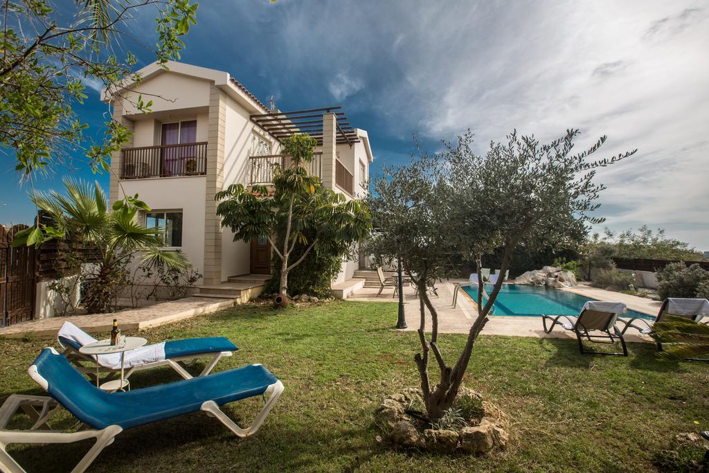 Sunny Coast Villa Айя Напа Екстериор снимка